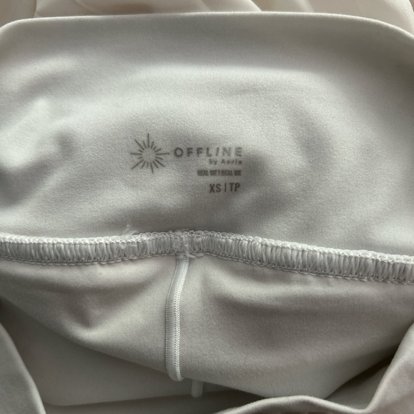 OFFLINE By Aerie Your Serve Pleated Skort - Picture 3 of 3